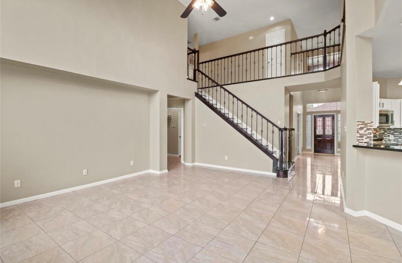 10807 Oak Bayou Ln, Houston, TX 77064