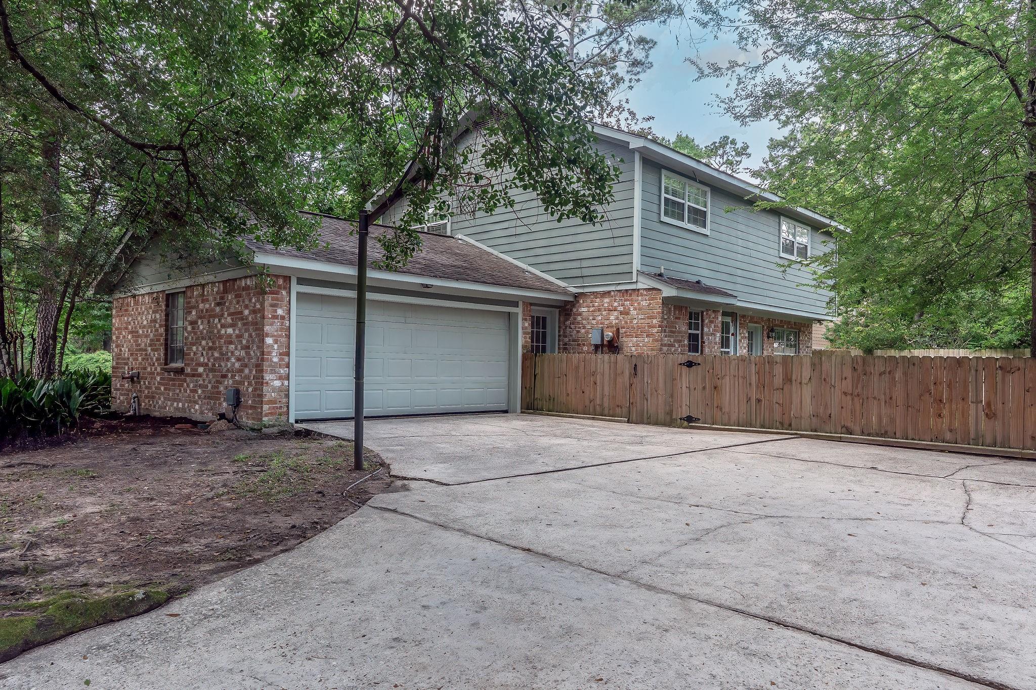 1906 Foxtail Pl, The Woodlands, TX 77380 photo