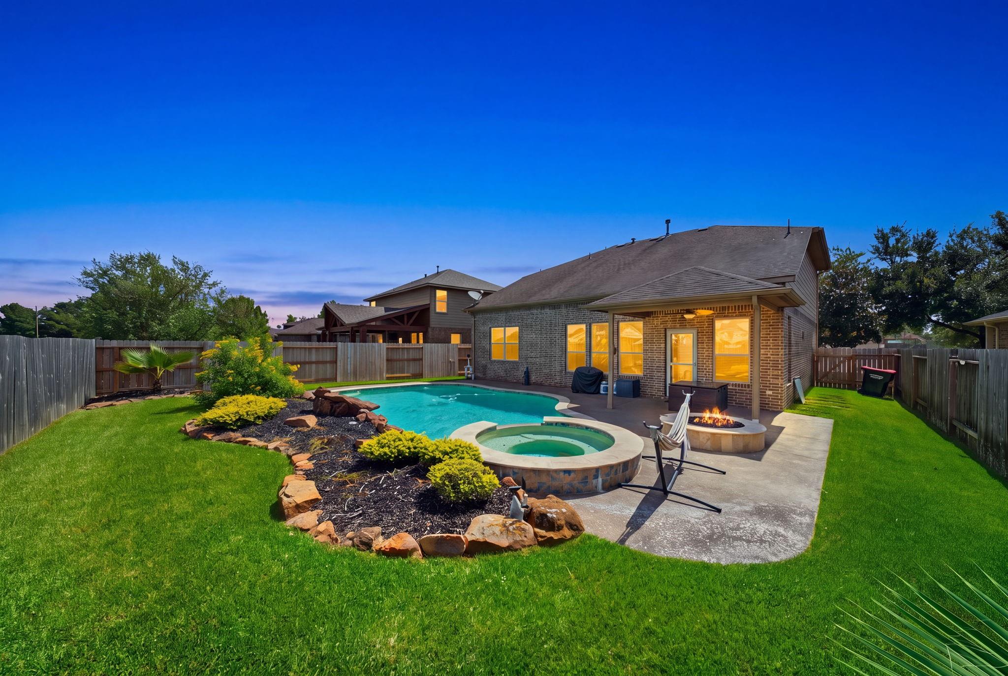 22538 Stillwater Valley Ln, Porter, TX 77365