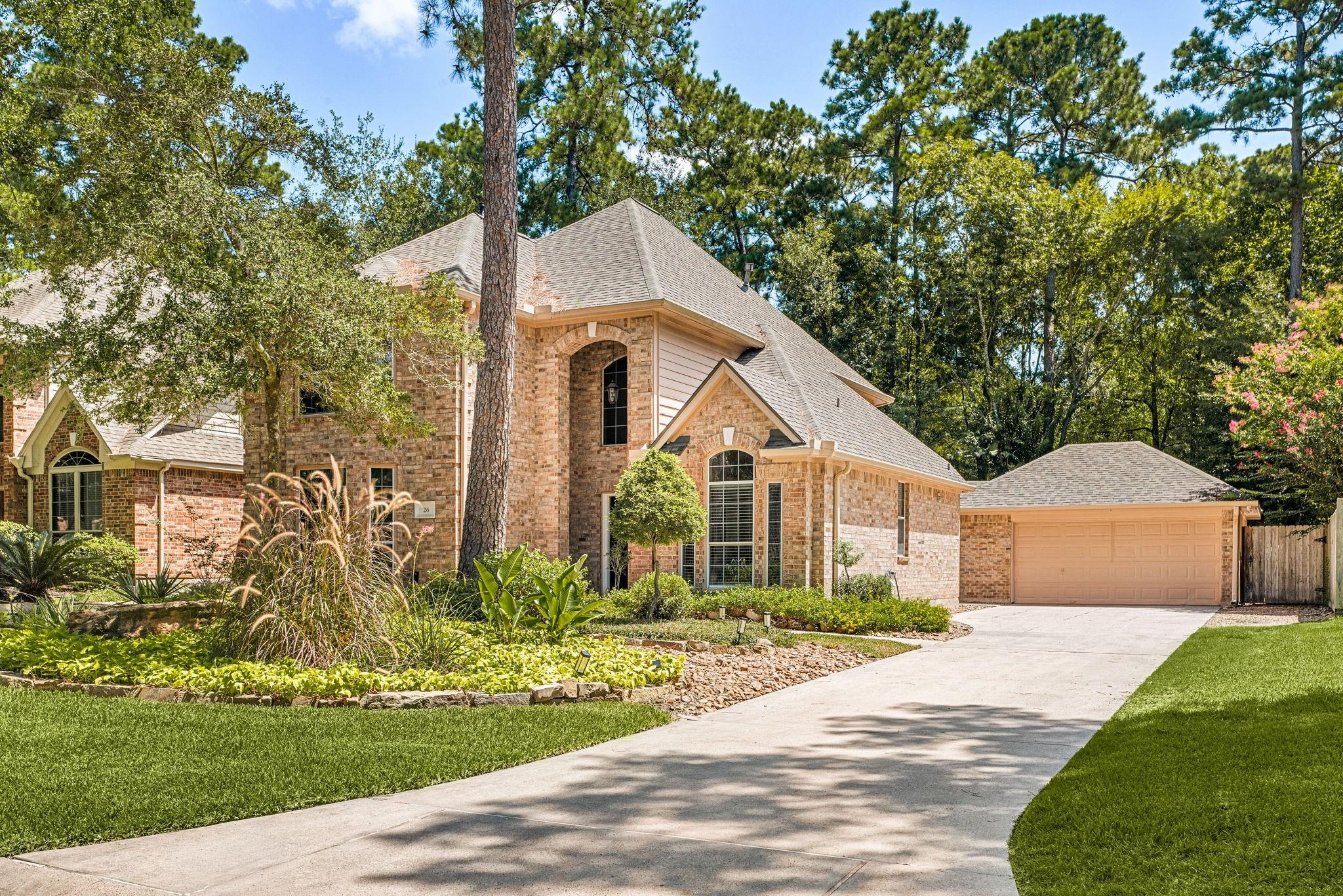 26 Cinnamon Teal Pl, The Woodlands, TX 77382 photo
