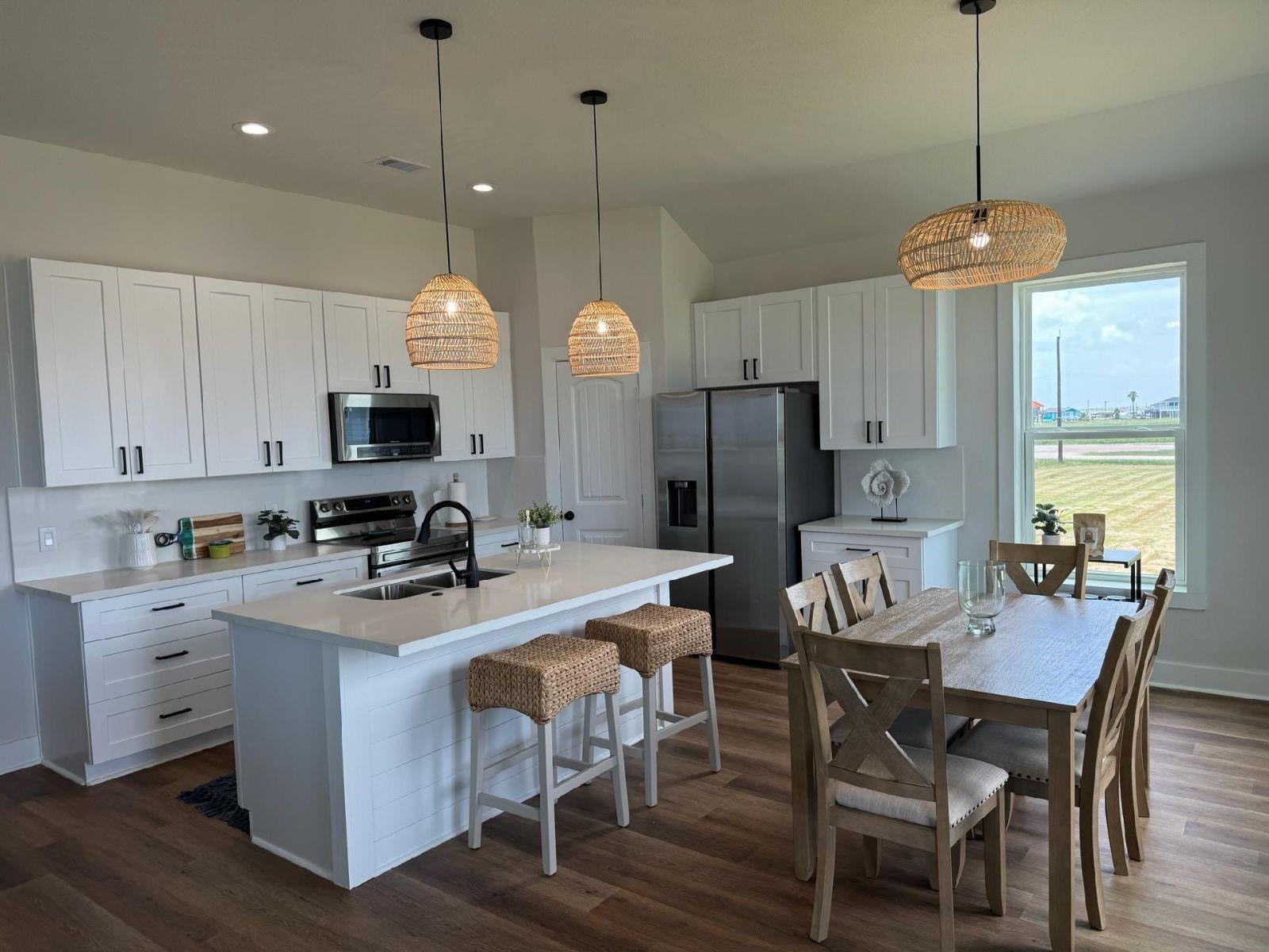 13214 Buccaneer Pkwy, Freeport, TX 77541 photo
