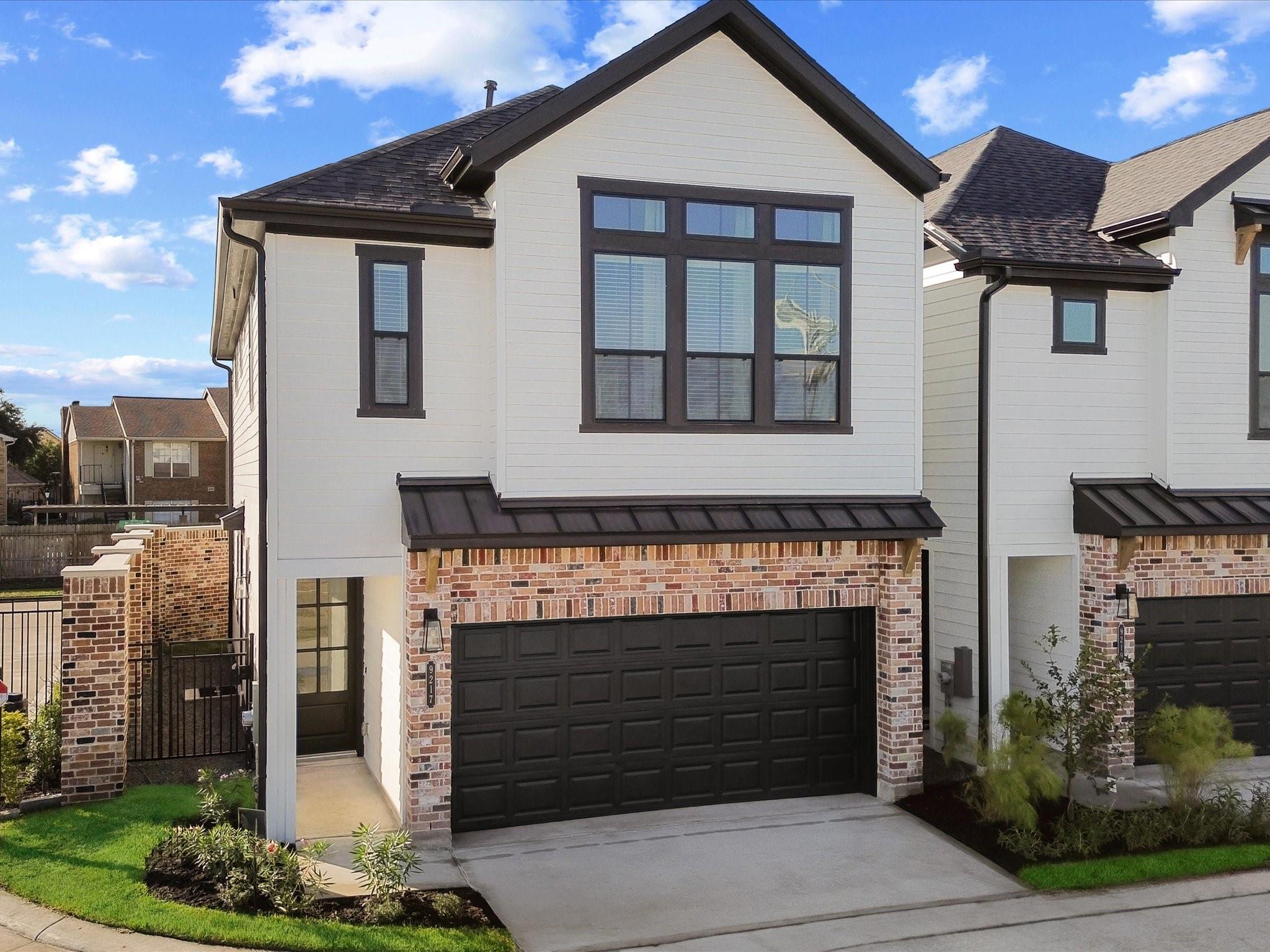 9211 Washington Heights St, Houston, TX 77063