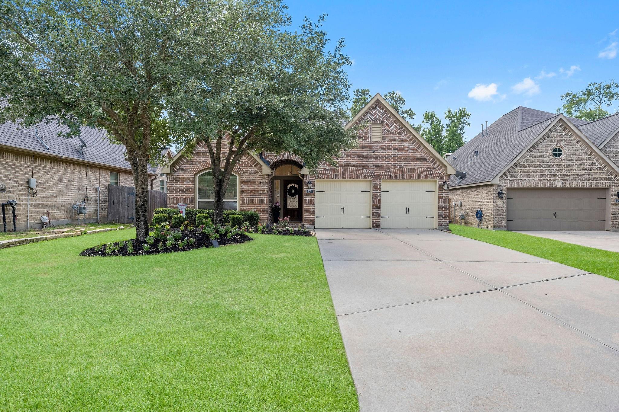 239 Forest Peak Way, Montgomery, TX 77316