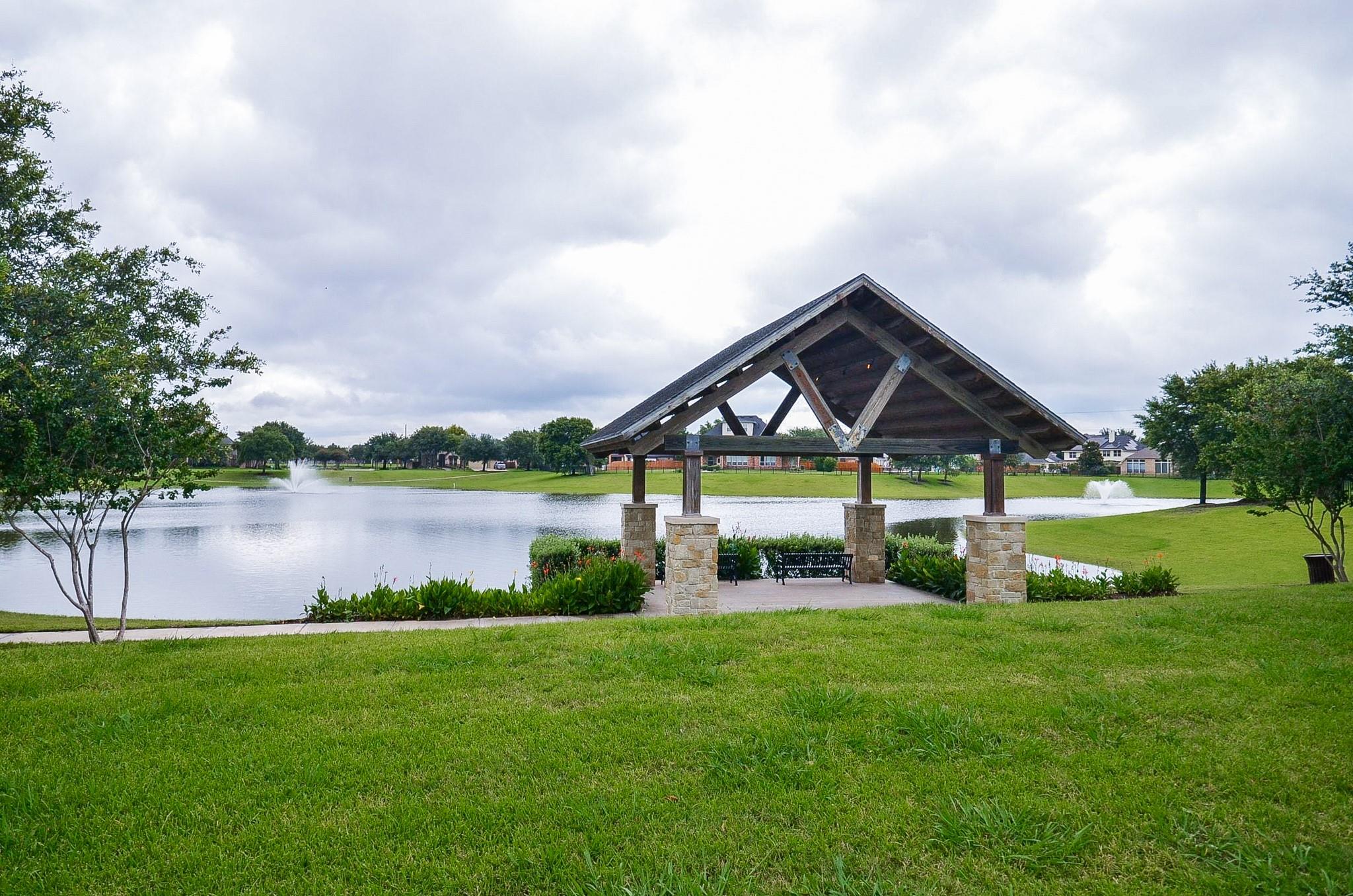 19731 Mission Pines Ln, Richmond, TX 77407