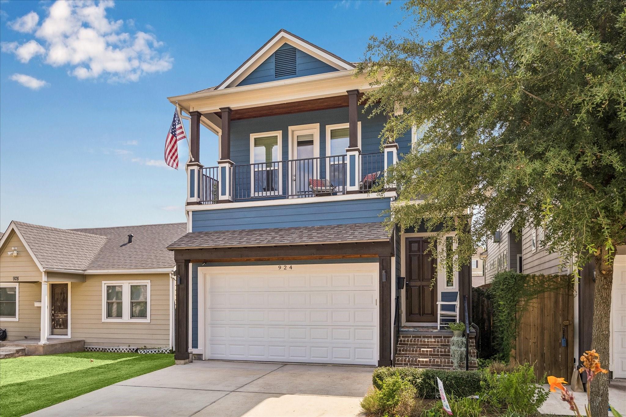 924 Alexander St, Houston, TX 77008