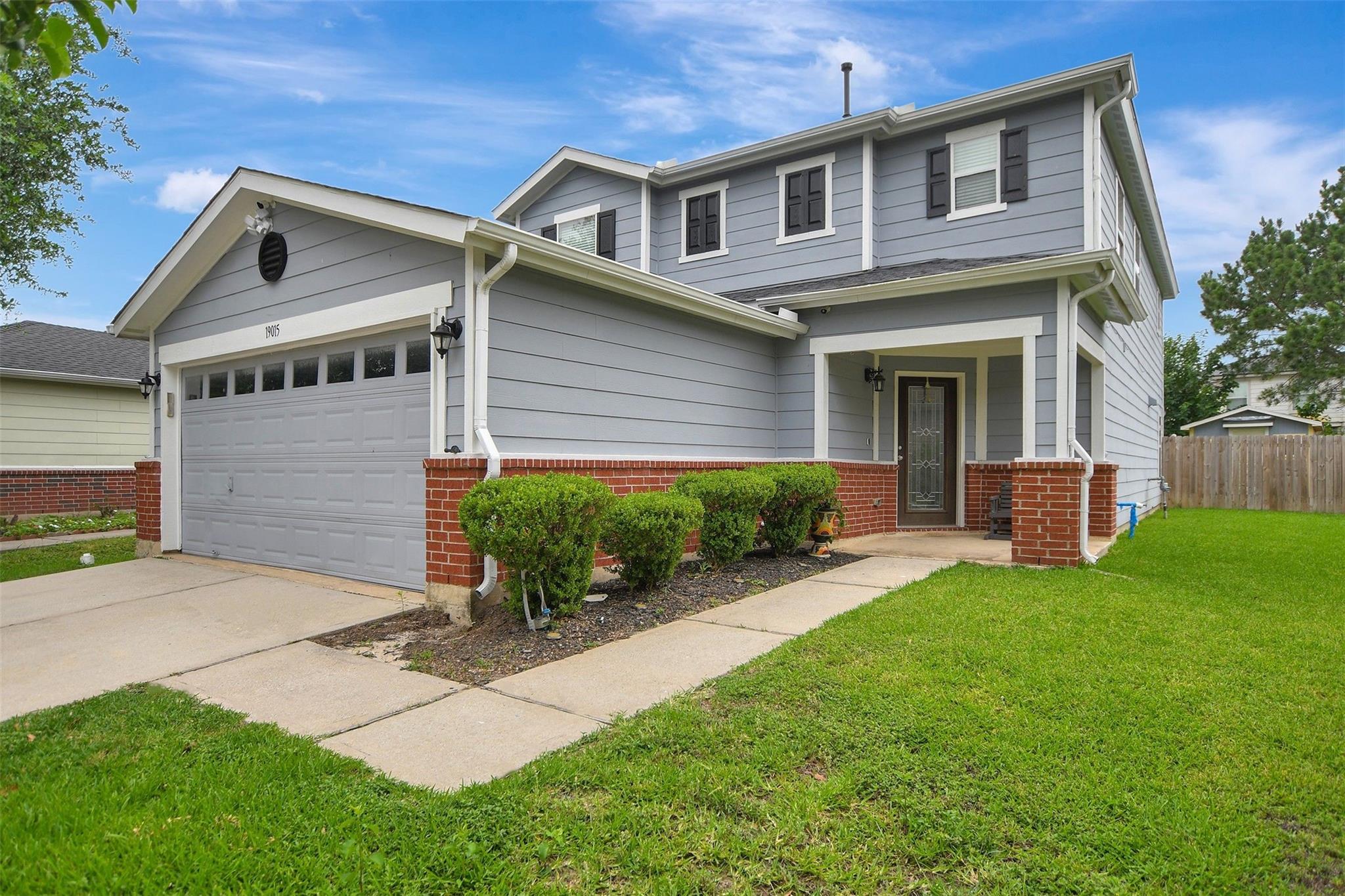 19015 Remington Bend Dr, Houston, TX 77073 photo