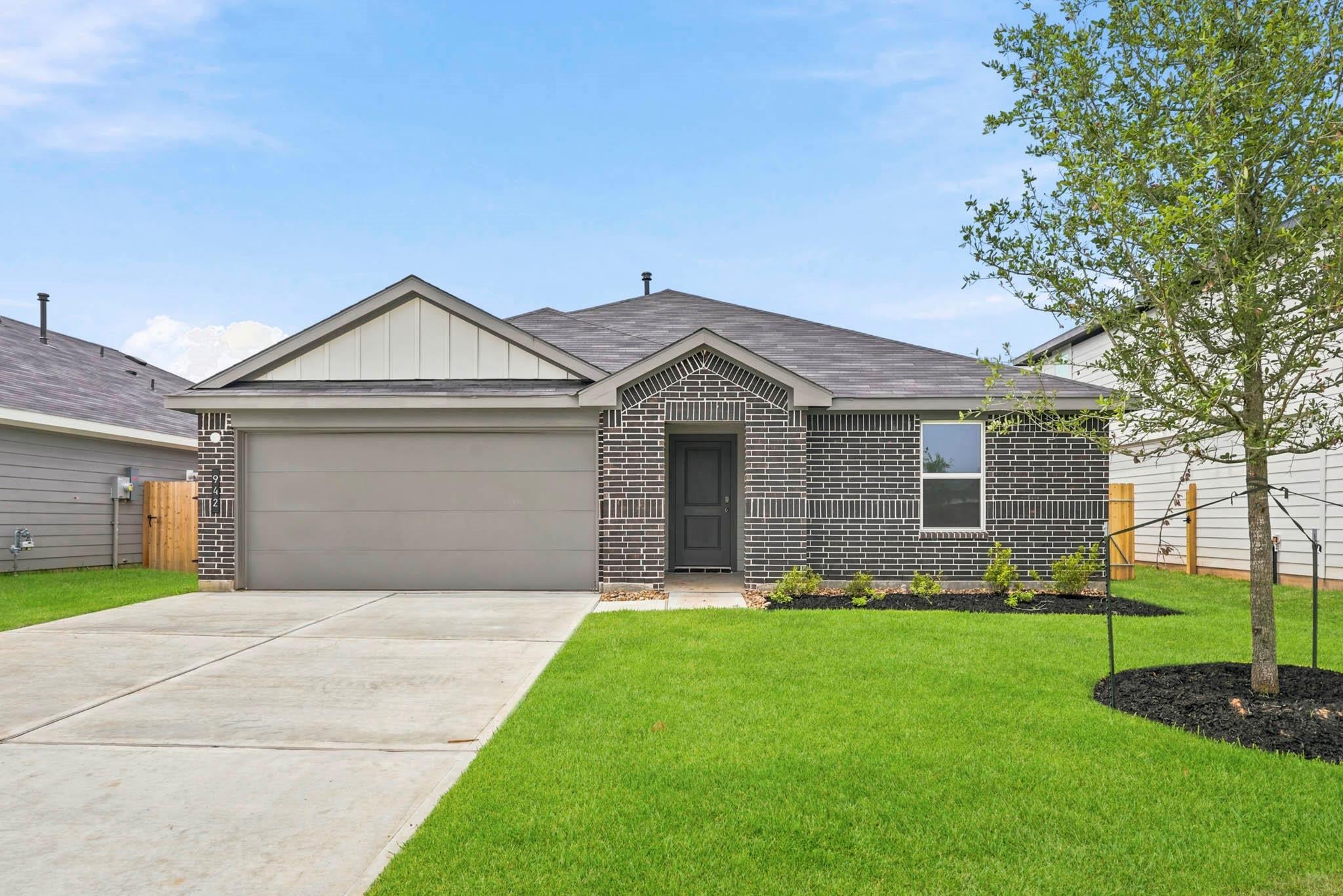 942 Sutherland Falls St, Conroe, TX 77303