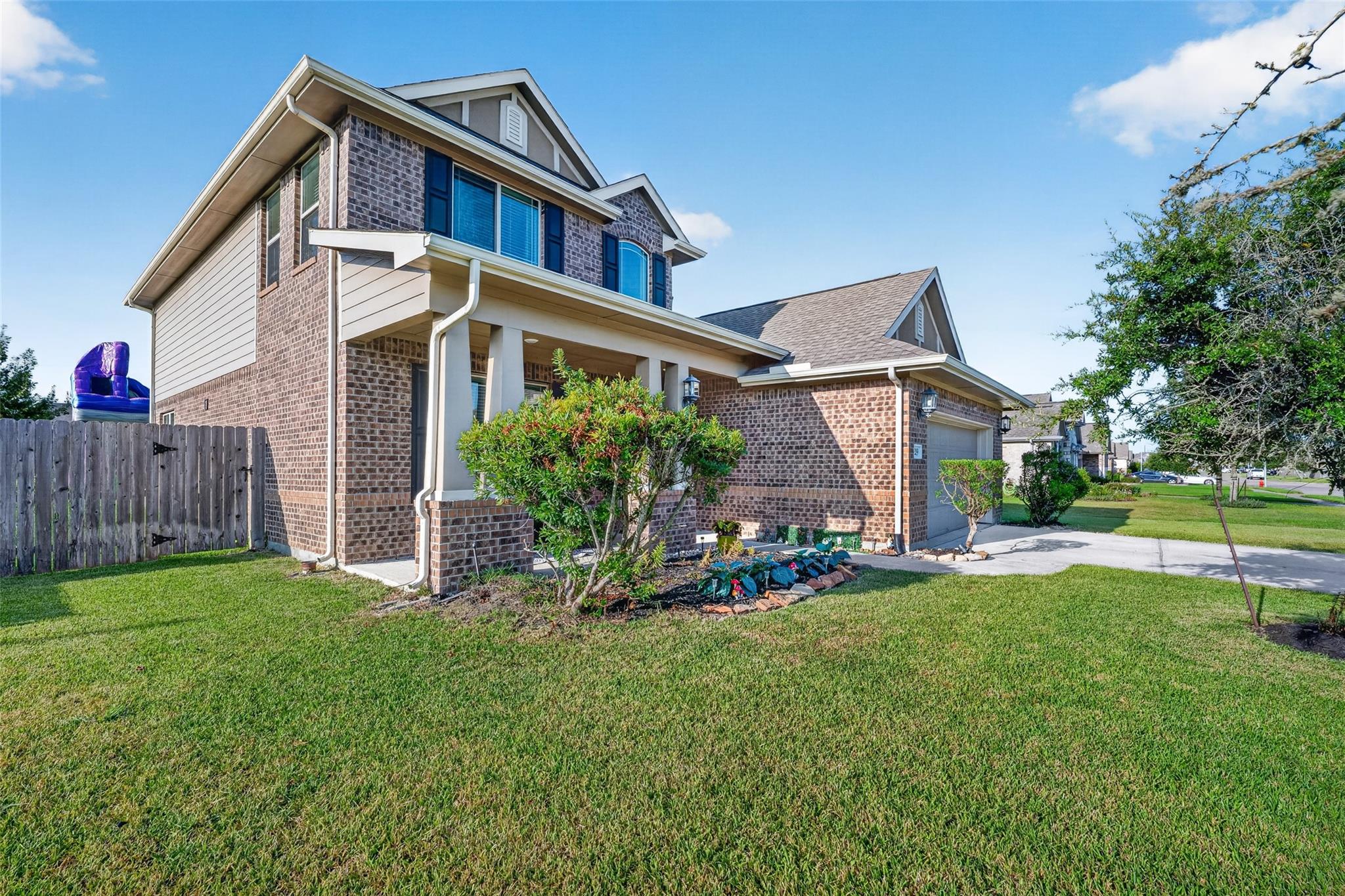 3219 Charles Pl, Mont Belvieu, TX 77523 photo