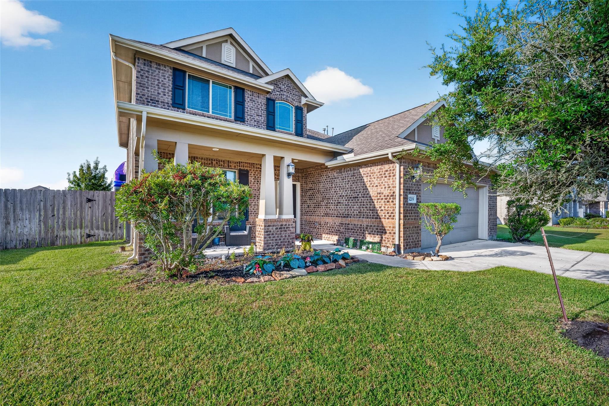 3219 Charles Pl, Mont Belvieu, TX 77523 photo