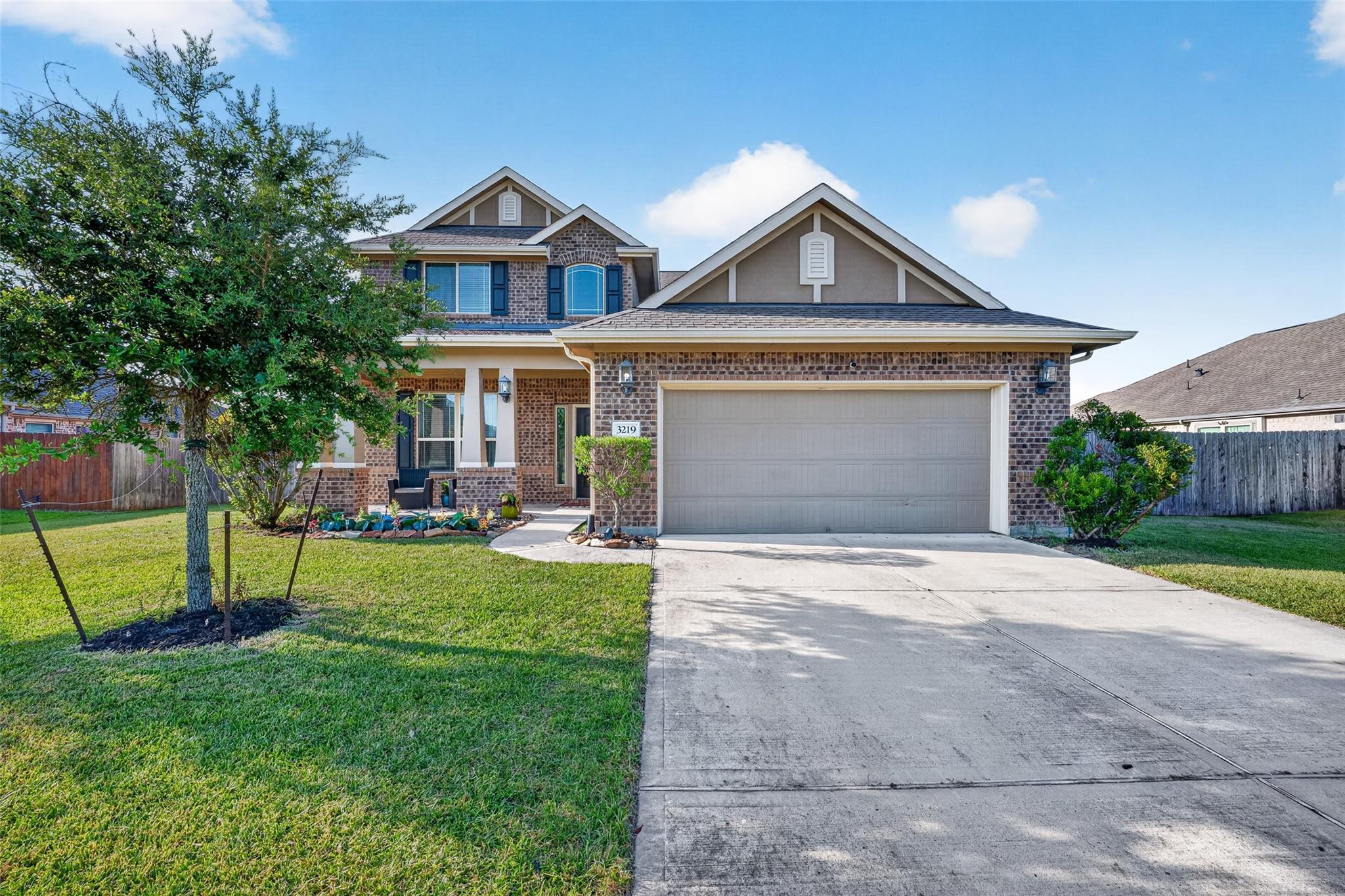 3219 Charles Pl, Mont Belvieu, TX 77523 photo
