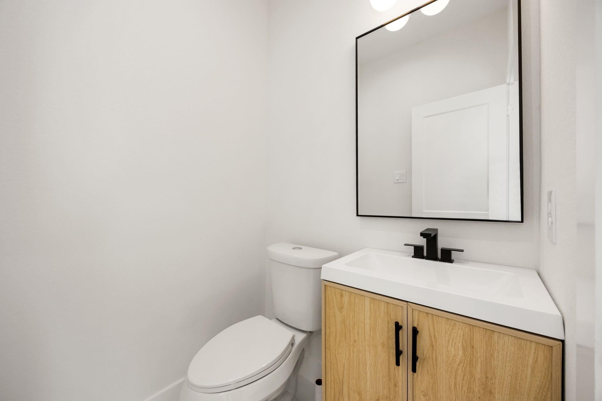 1716 Erin St, Houston, TX 77009 photo