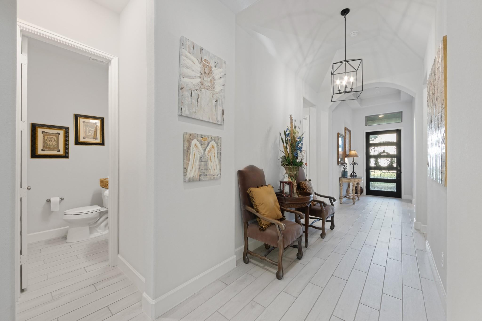 137 Sweeping Valley Dr, Montgomery, TX 77316 photo