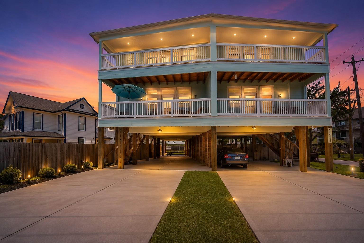 1111 San Jacinto St, La Porte, TX 77571