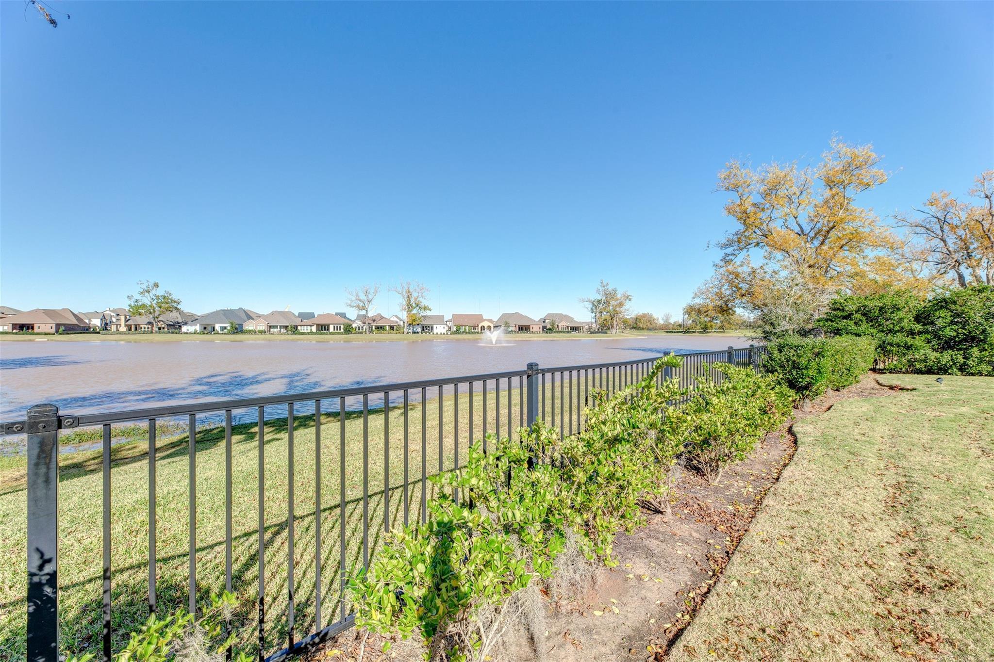 4918 Avalon Plantation Dr, Missouri City, TX 77459 photo