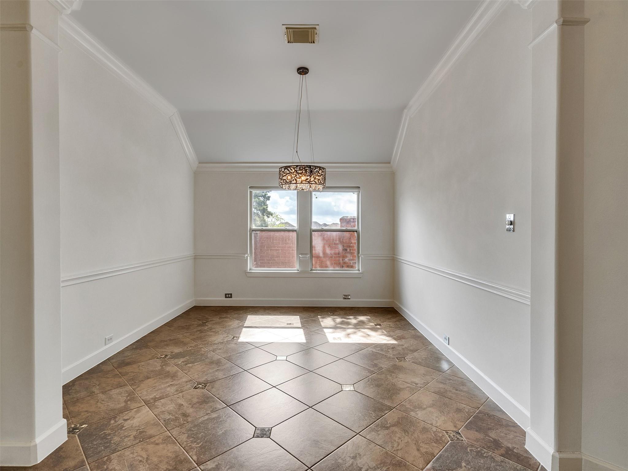 2109 Noblewood Ct, League City, TX 77573 photo
