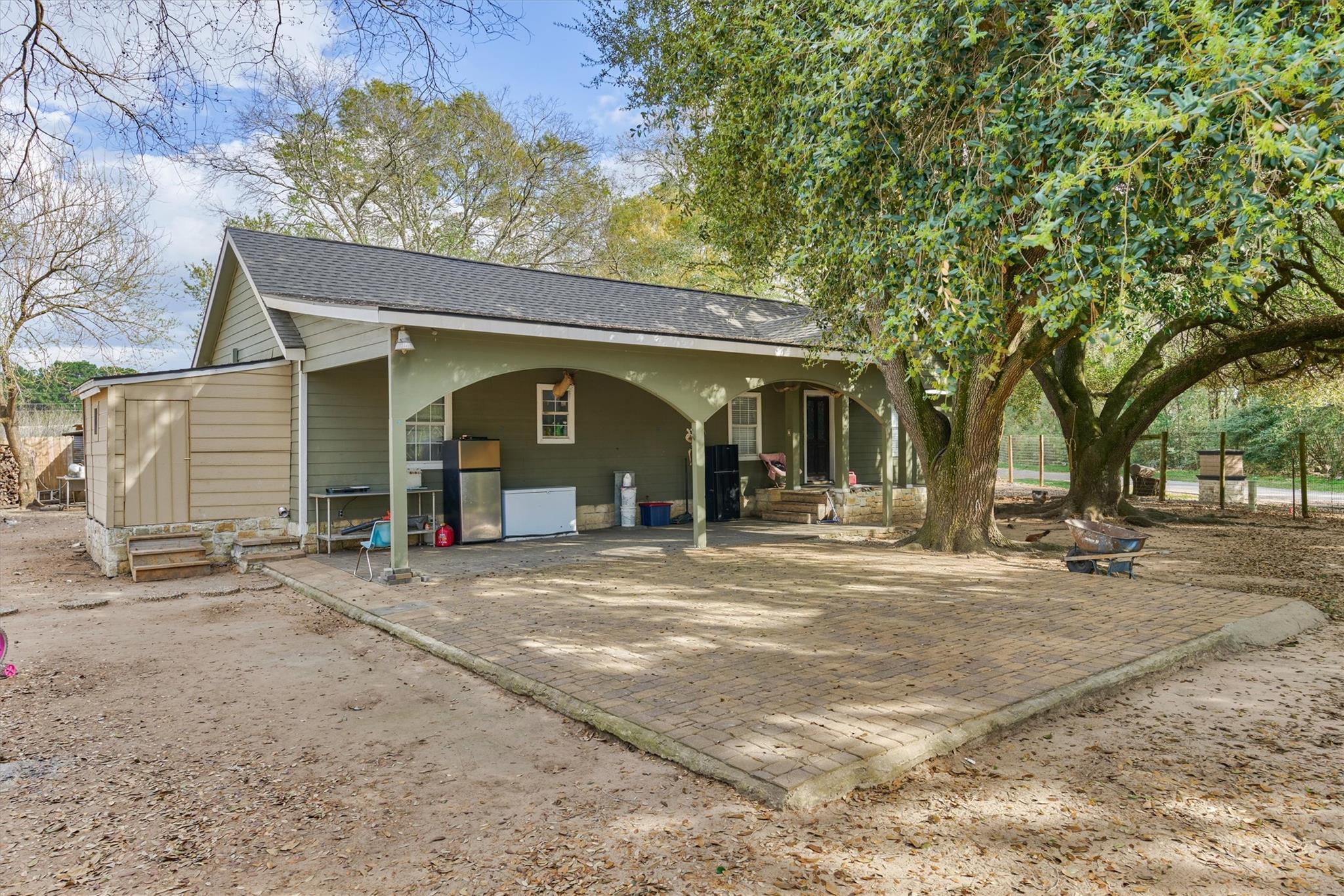 24732 Hufsmith Kohrville Rd, Tomball, TX 77375 photo