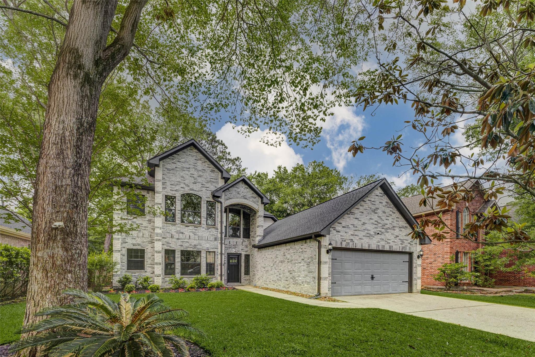 13731 Fountainview Dr, Montgomery, TX 77356