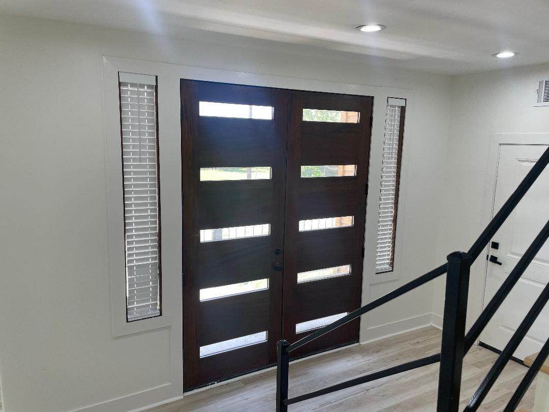 201 E 37 St, Houston, TX 77018 photo