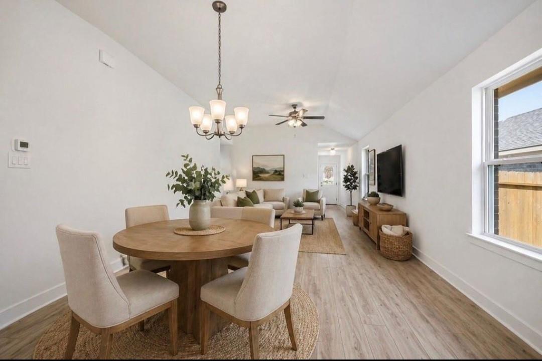 4321 West, Dickinson, TX 77539 photo