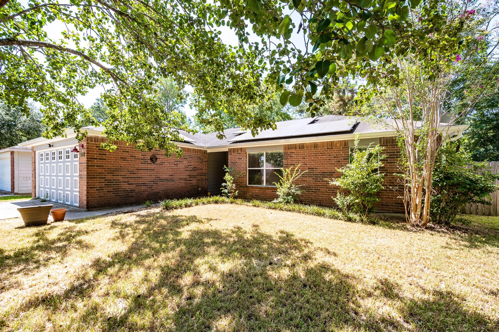 16330 Many Trees Ln, Conroe, TX 77302 photo