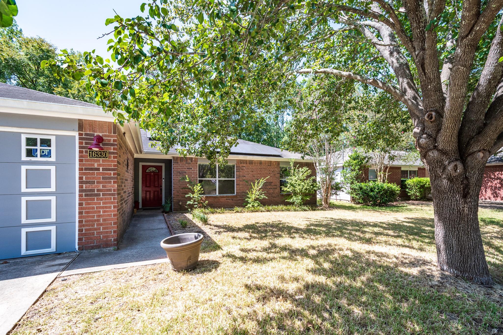 16330 Many Trees Ln, Conroe, TX 77302 photo