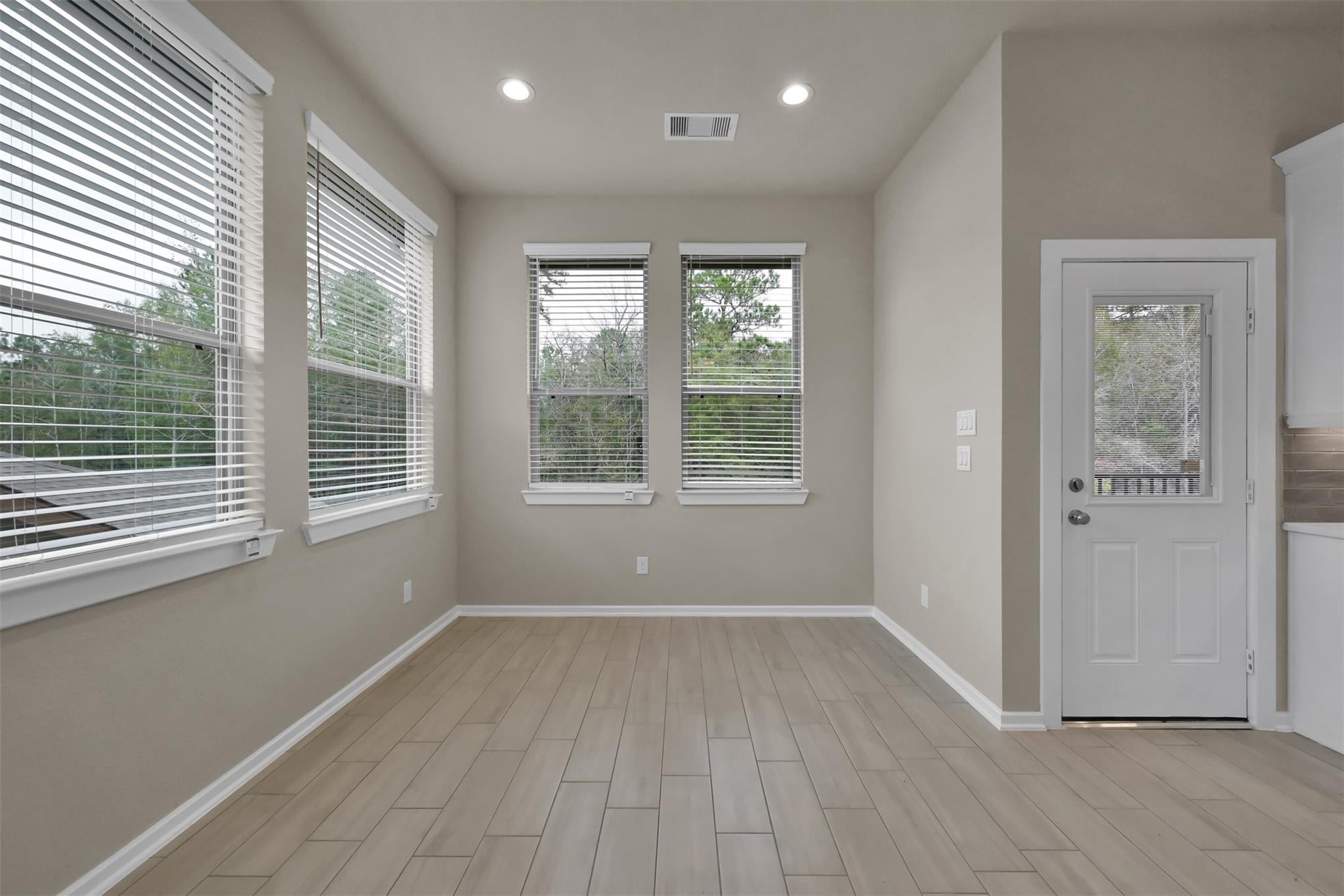 543 Longleaf Pine Dr, Montgomery, TX 77316 photo