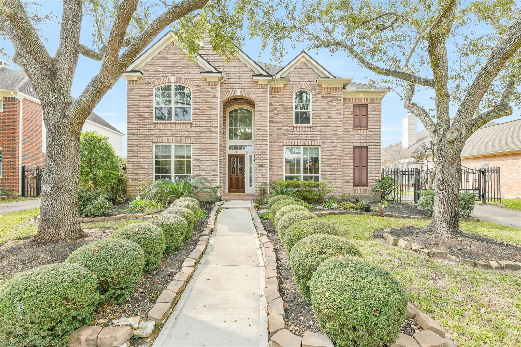 3234 Shadowleaf Dr, Houston, TX 77082
