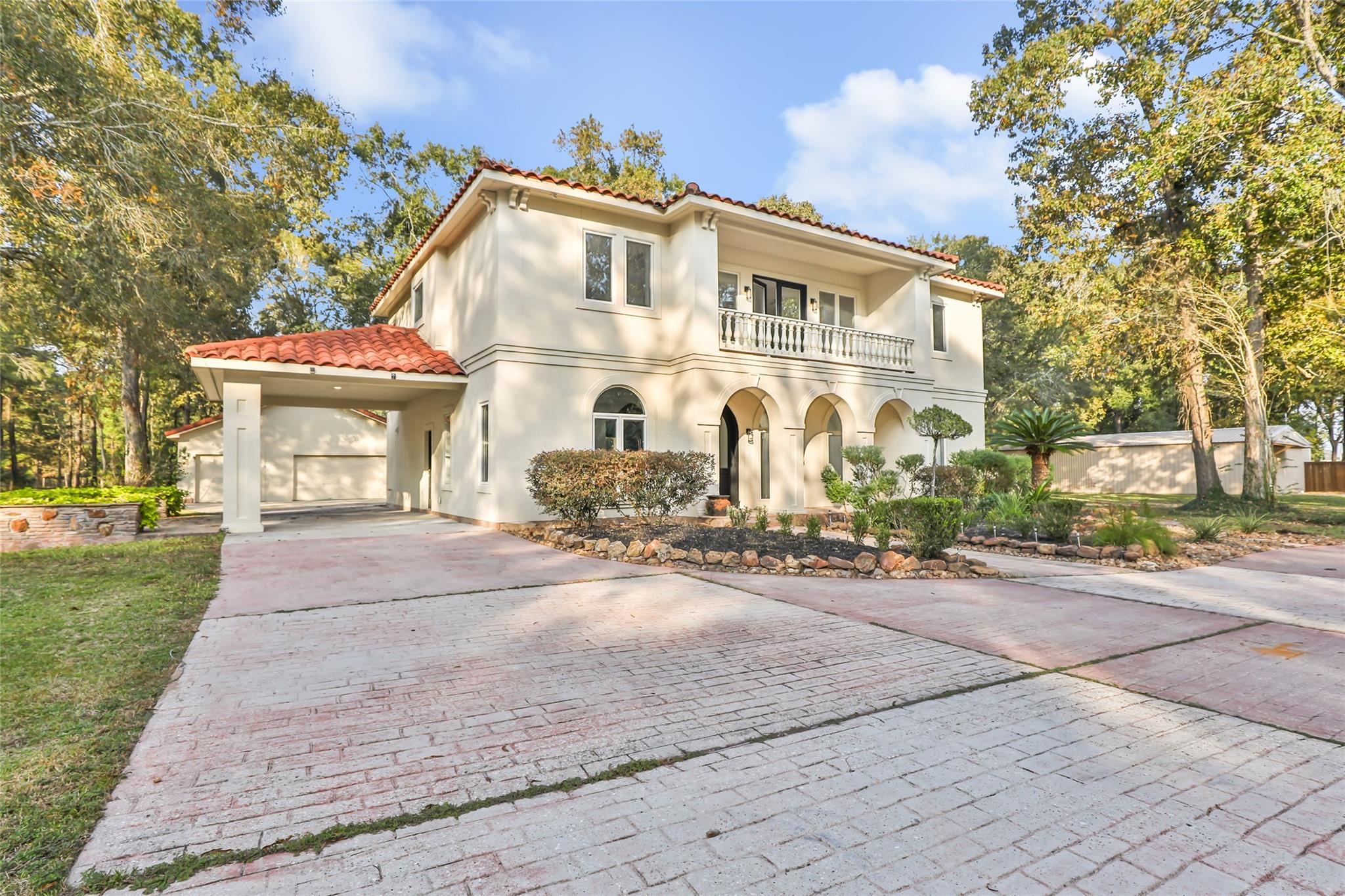 1207 Vista De Lago Dr, Huffman, TX 77336