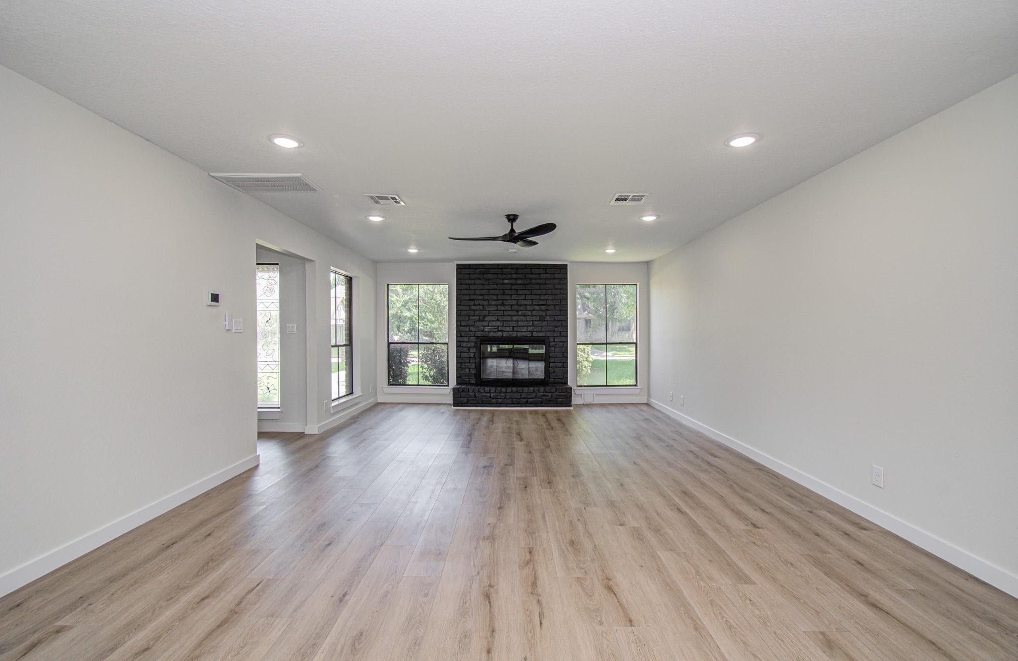 21110 Harvest Hill Ln, Houston, TX 77073 photo