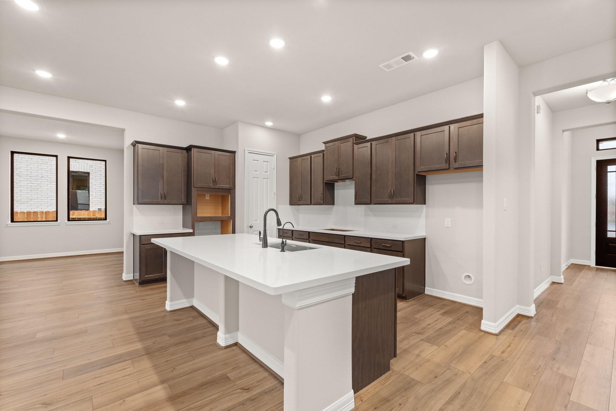 16010 Switchgrass Ct, Crosby, TX 77532 photo