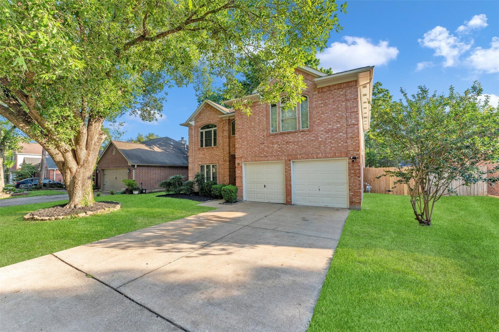 18 Dover Dr, Conroe, TX 77304 photo
