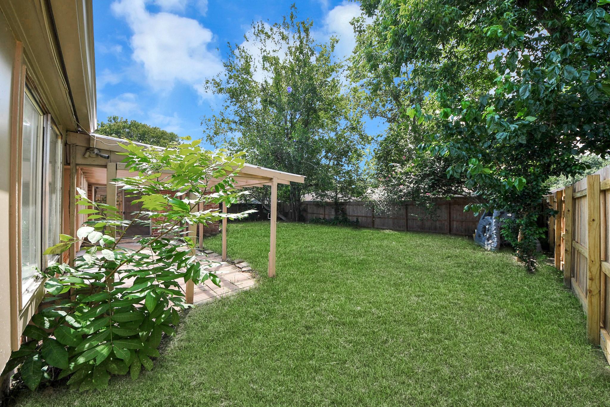 5322 Bulen Ave, Friendswood, TX 77546 photo