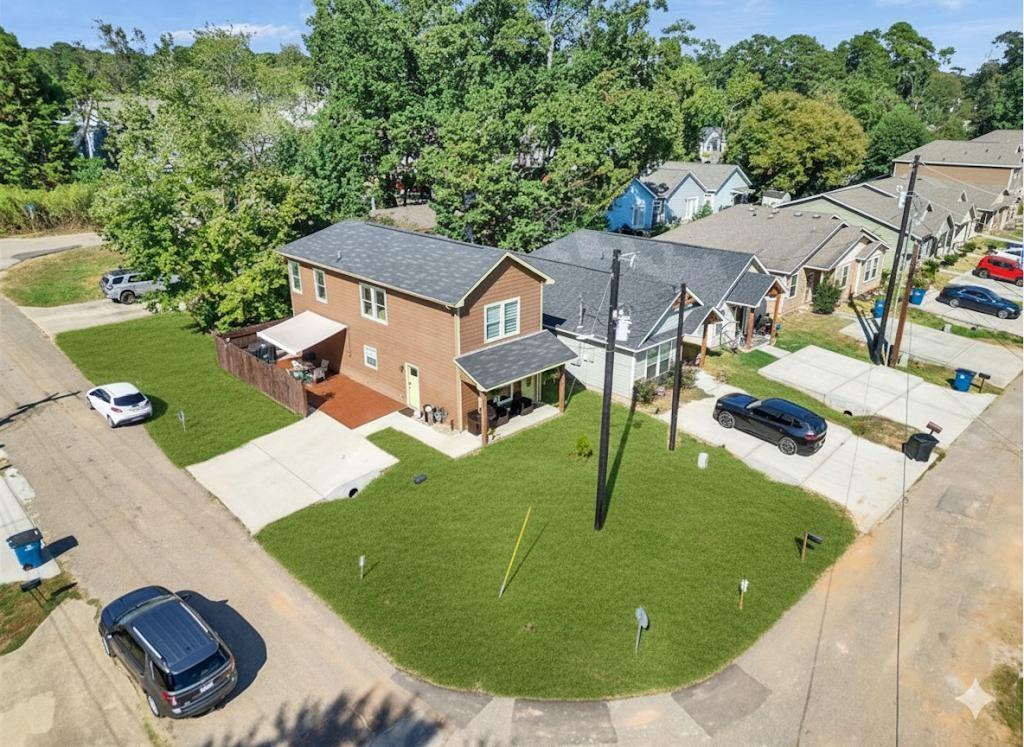 16984 Juneau, Montgomery, TX 77316