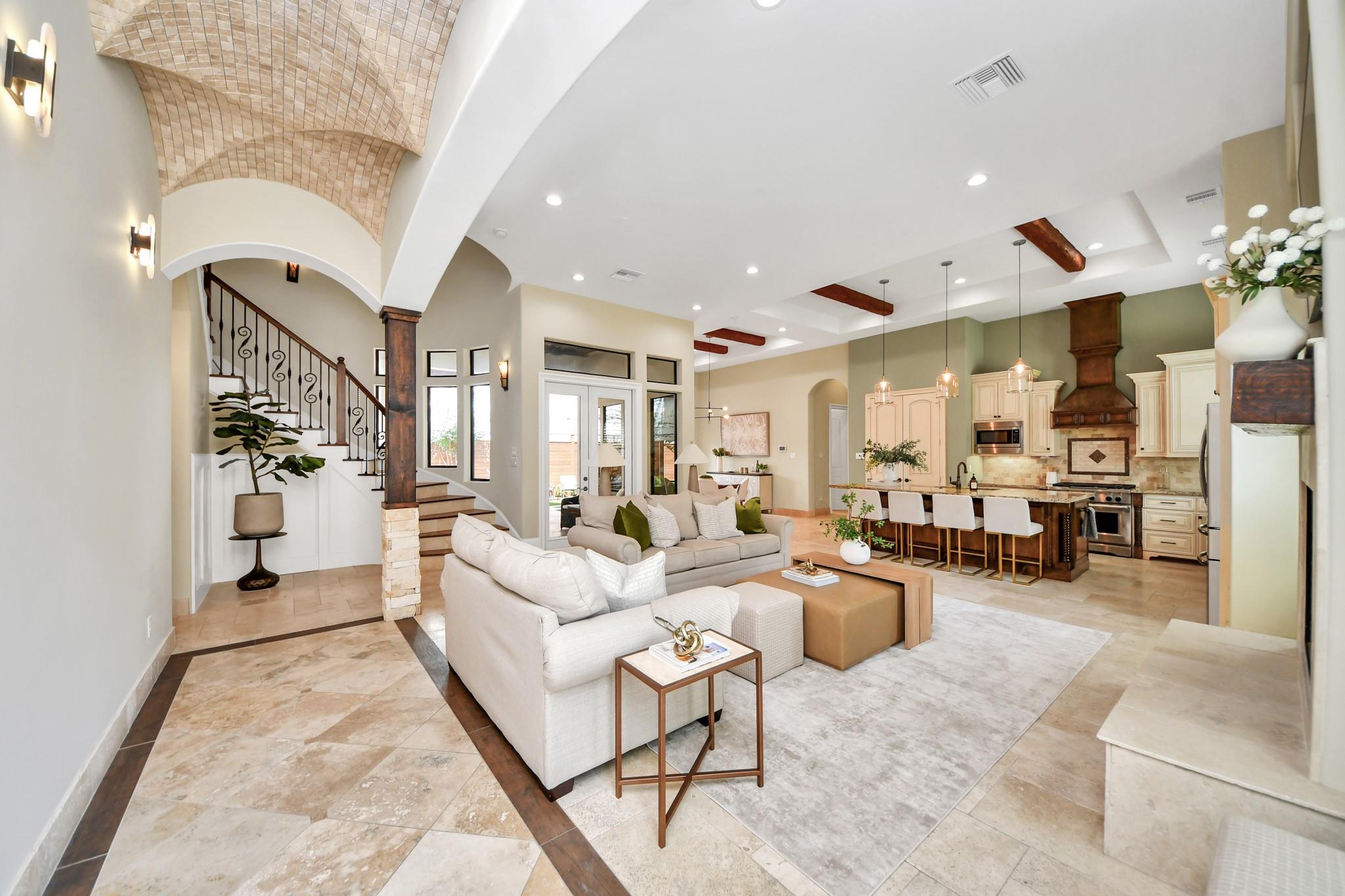 1202 Gross St, Houston, TX 77019 photo