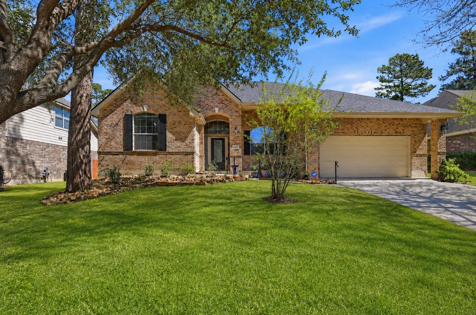 2507 Franklin Woods Dr, Conroe, TX 77304