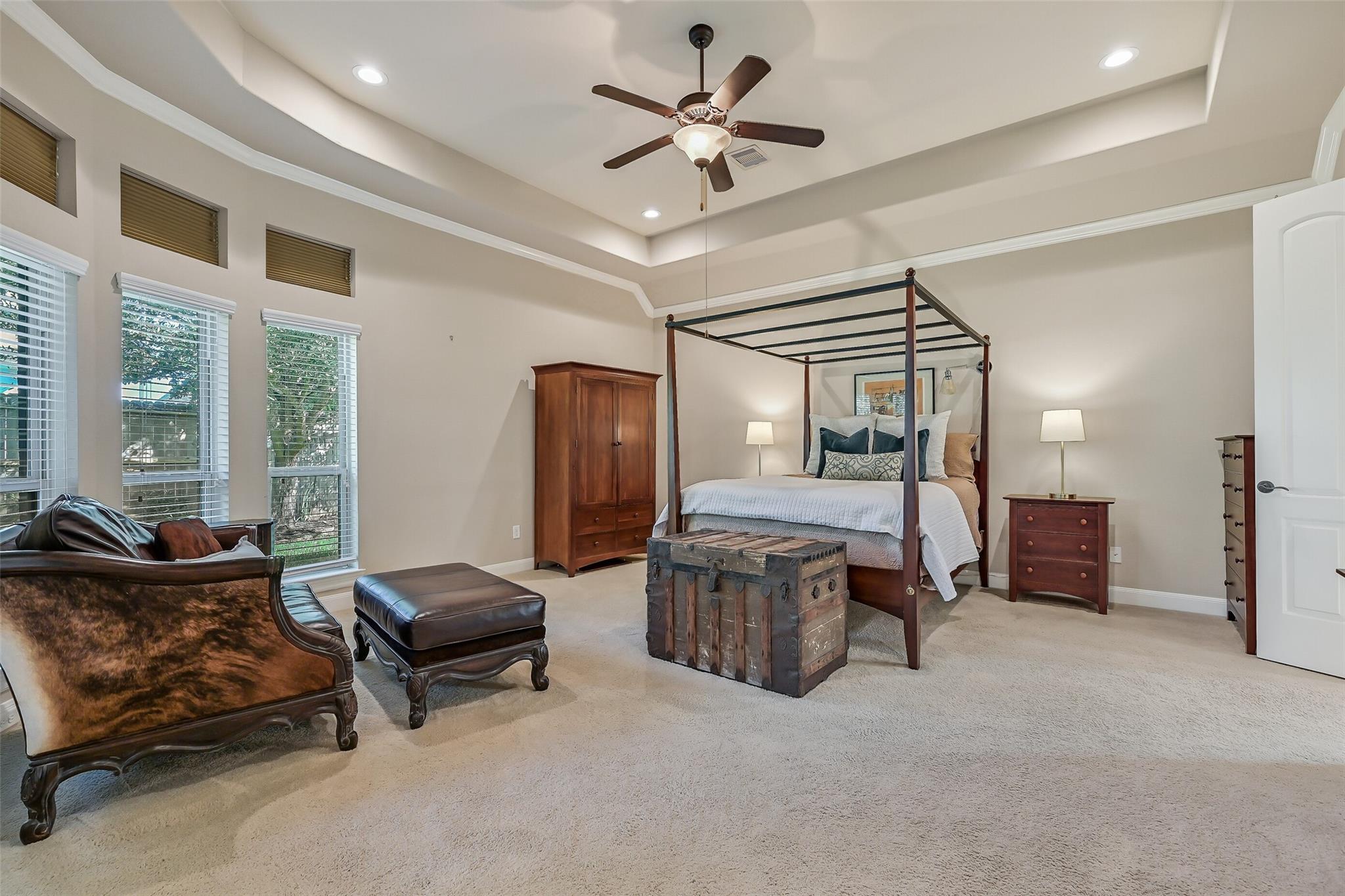 1017 Bolivar Point Ln, Friendswood, TX 77546 photo