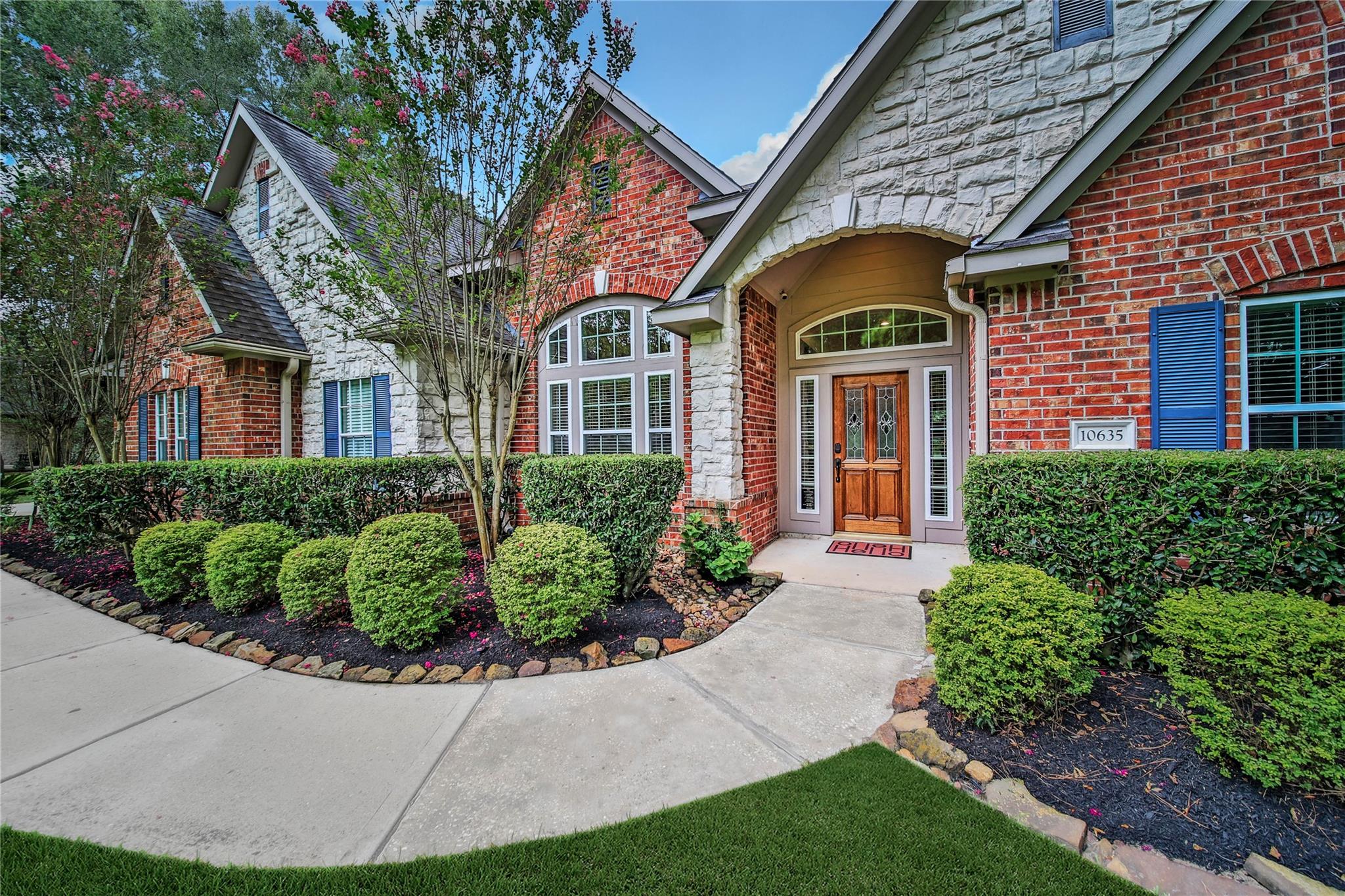 10635 Clubhouse Cir, Magnolia, TX 77354 photo