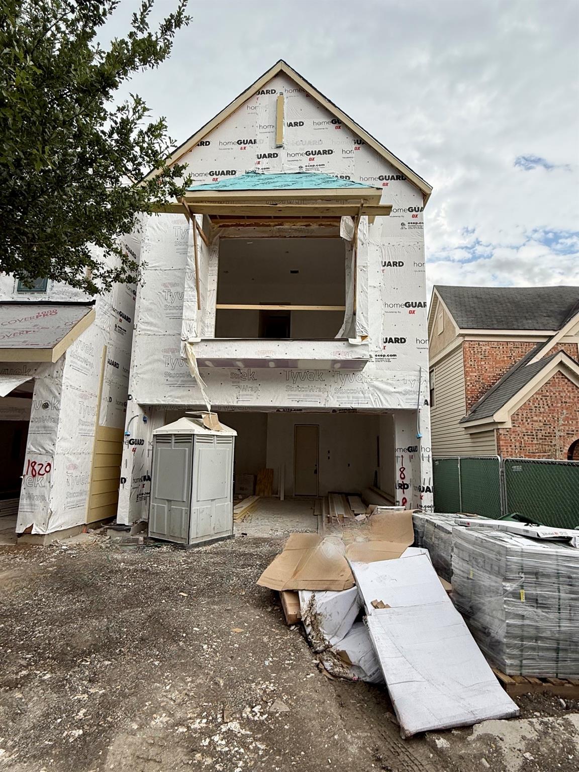 1818 Branard St, Houston, TX 77098 photo