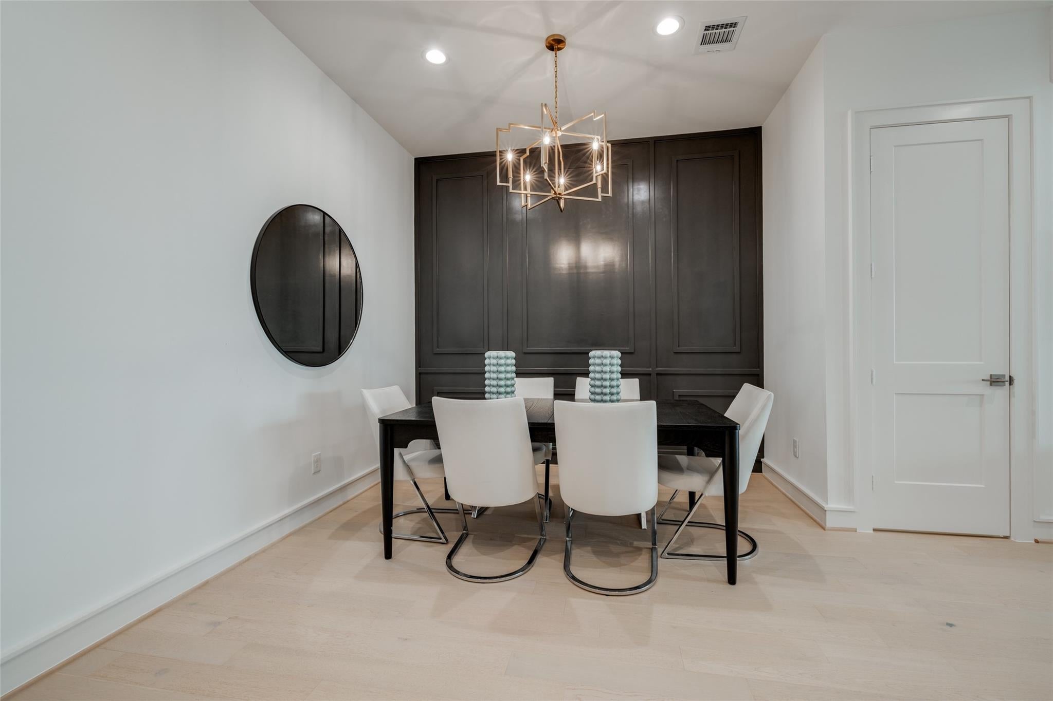 1012 E 26 St, Houston, TX 77009 photo