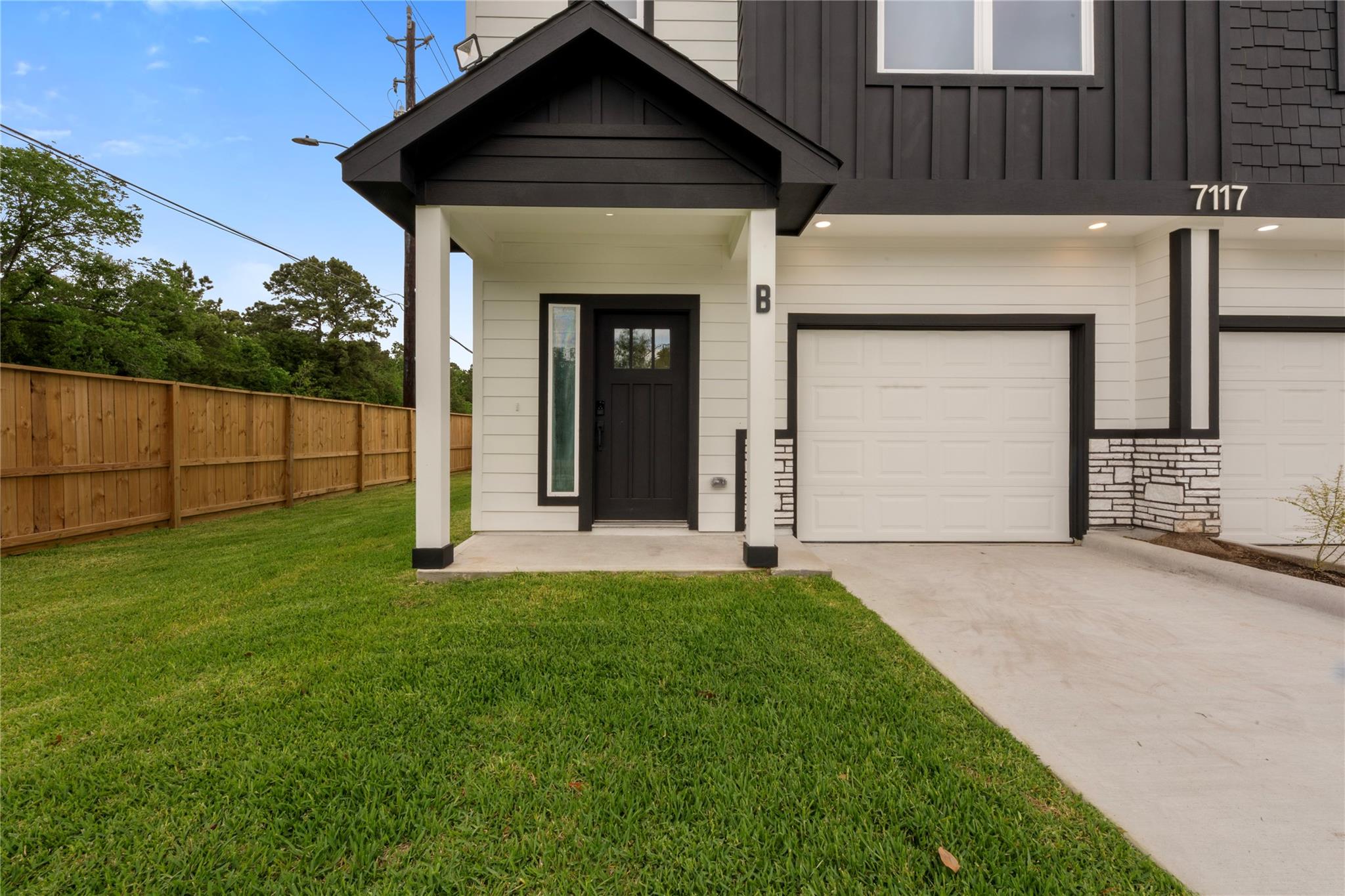 7117 Springdale St, Houston, TX 77028