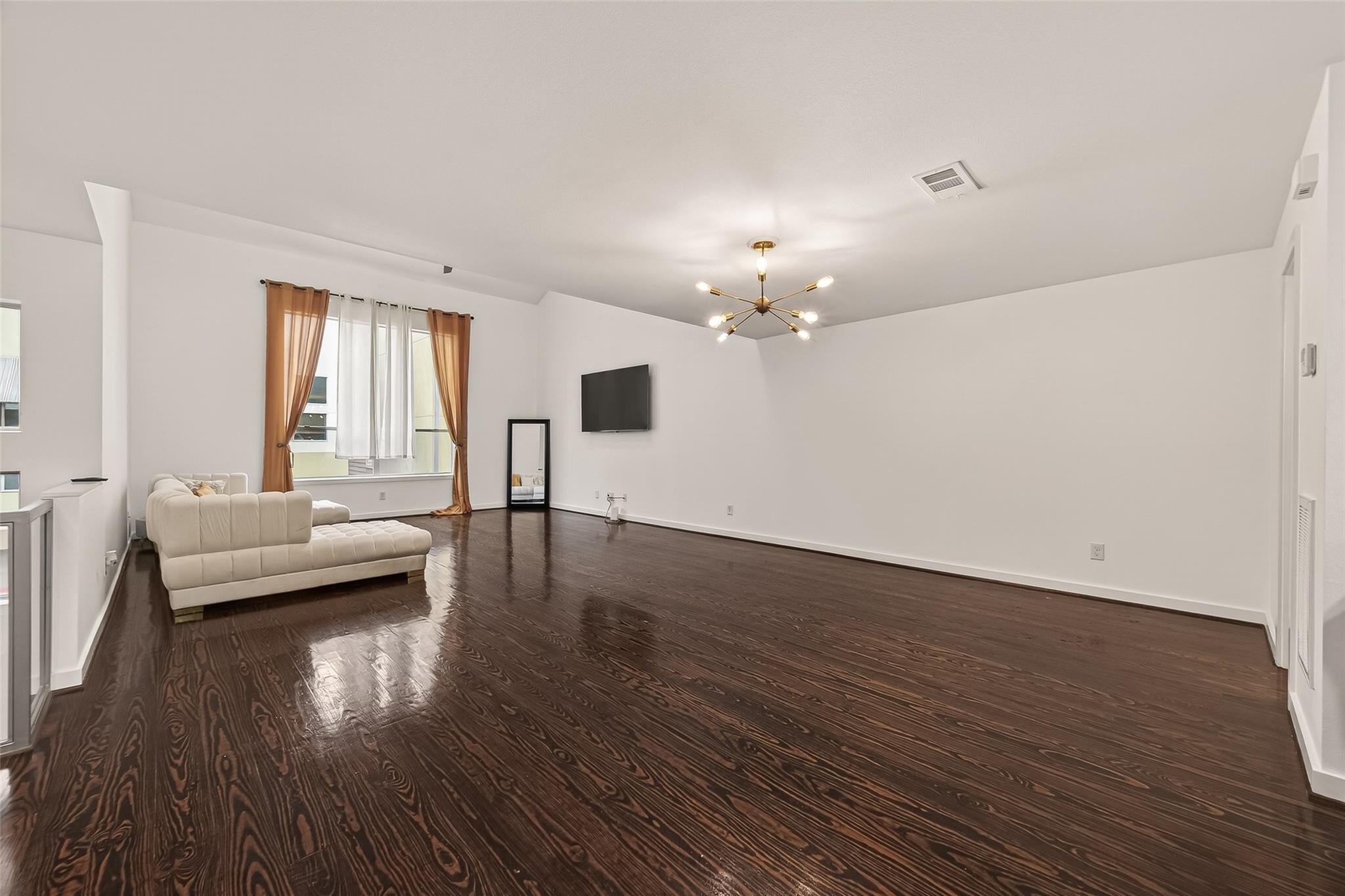 417 Meadow St, Houston, TX 77020 photo