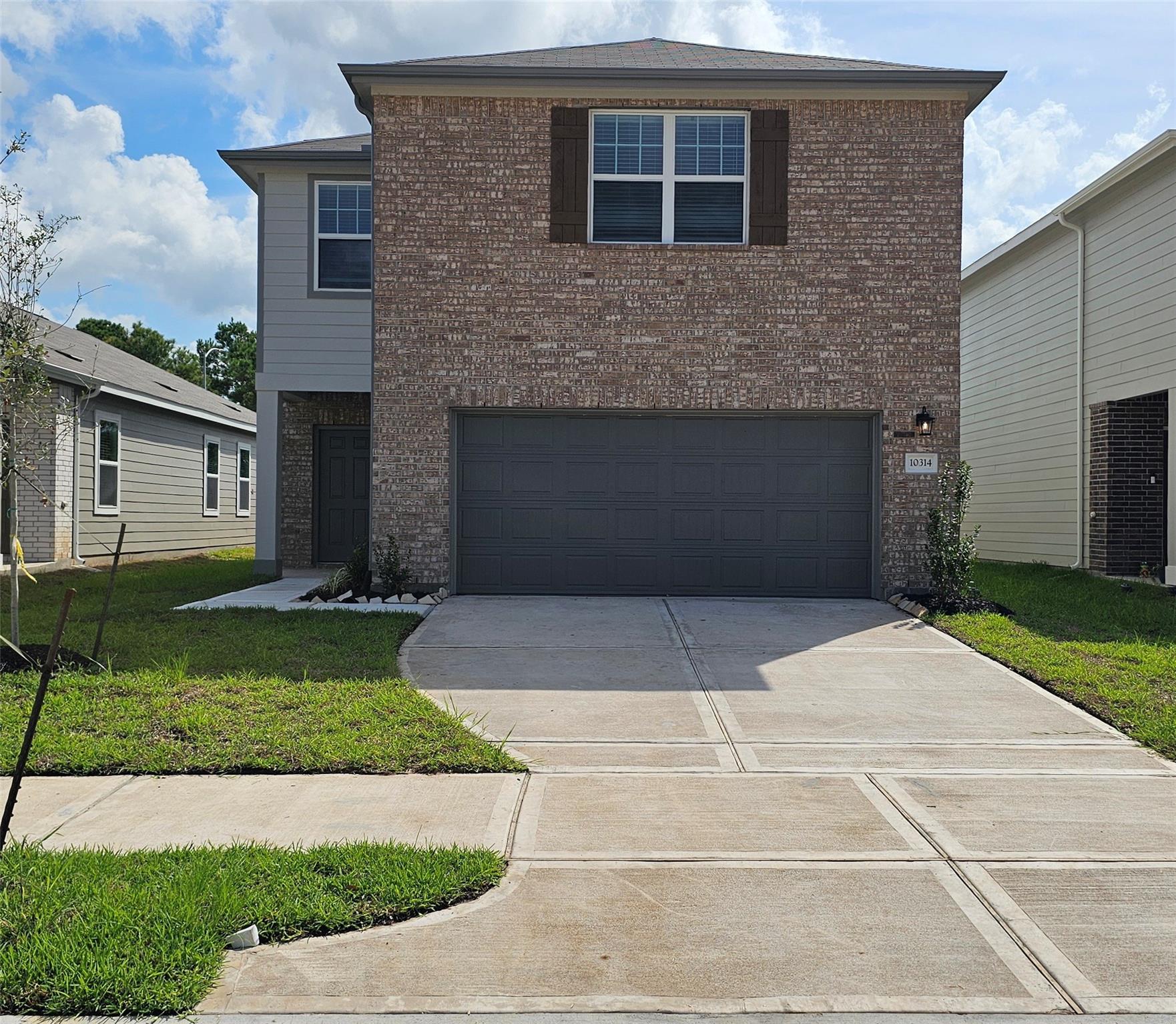 10314 Magnol Wood Dr, Houston, TX 77016