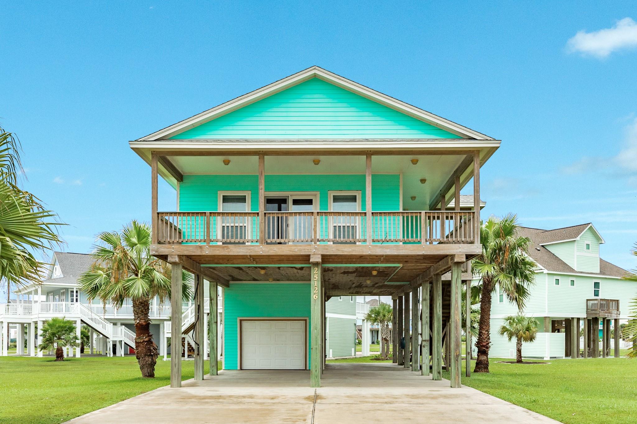 25126 Sausalito Dr, Galveston, TX 77554