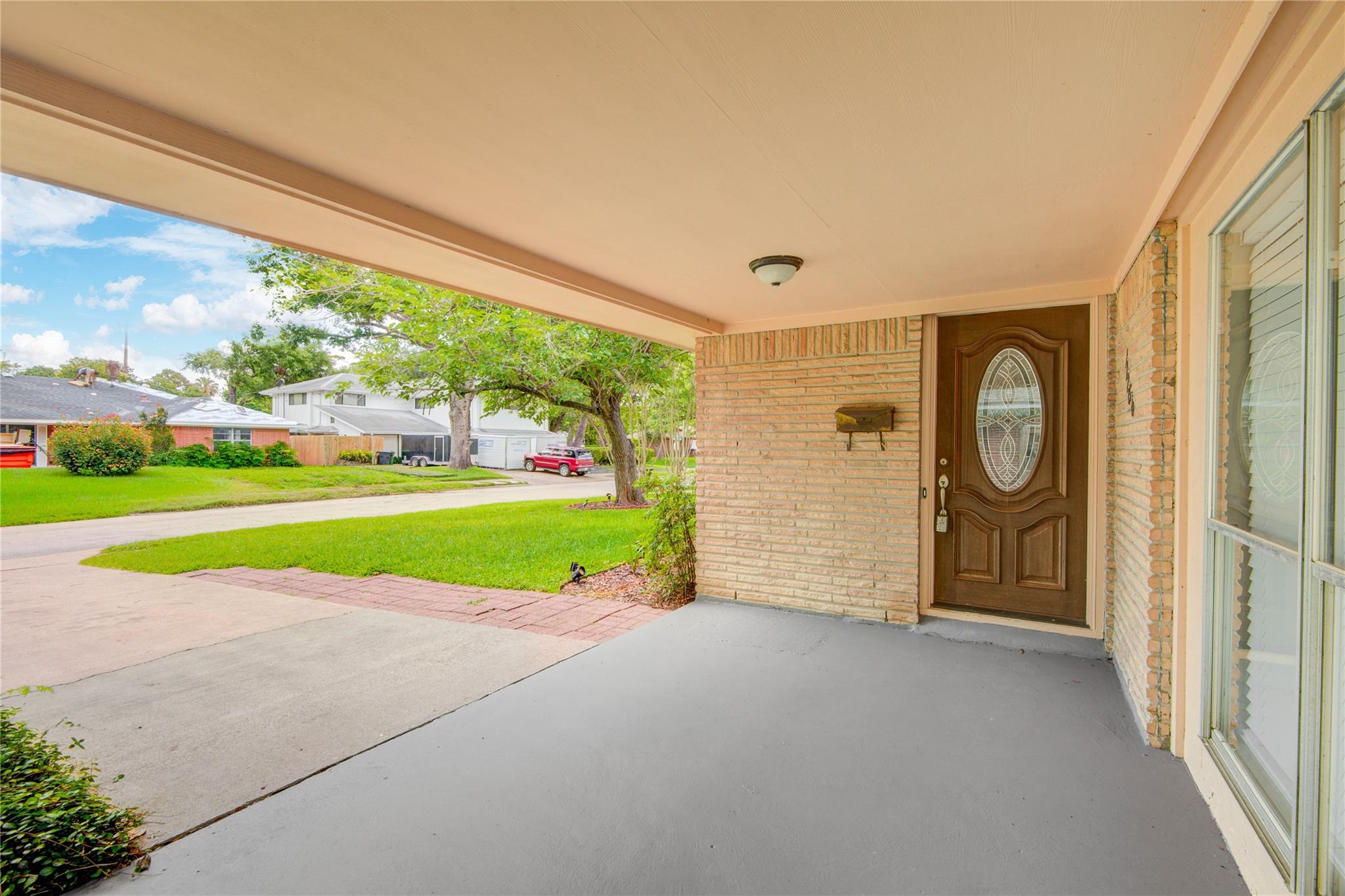 11206 Cliffwood Dr, Houston, TX 77035 photo