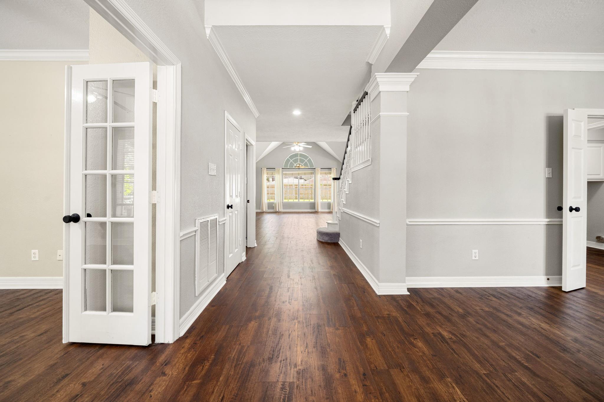 4418 Pine Blossom Trl, Houston, TX 77059 photo