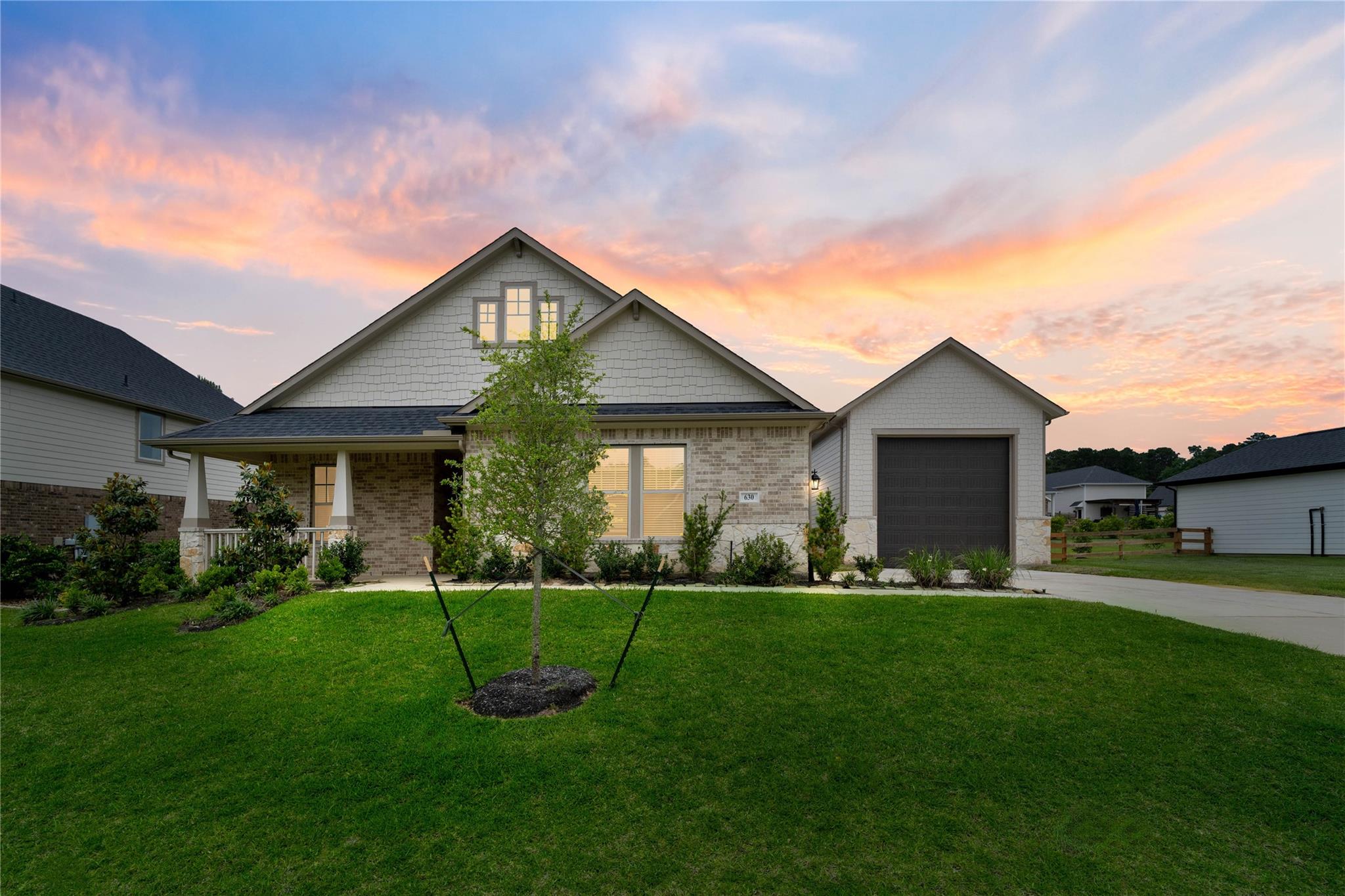 630 Running Iron Ln, Magnolia, TX 77354
