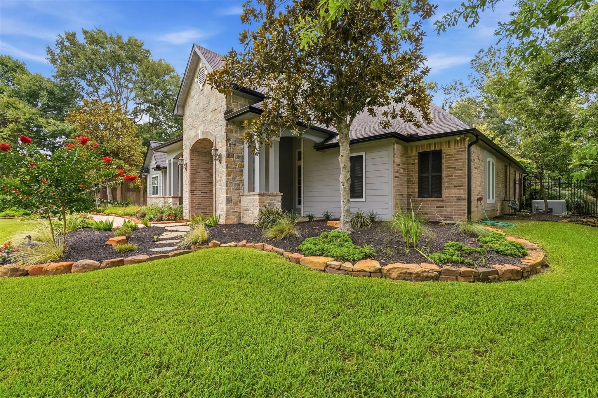 13249 Autumn Ash Dr, Conroe, TX 77302 photo