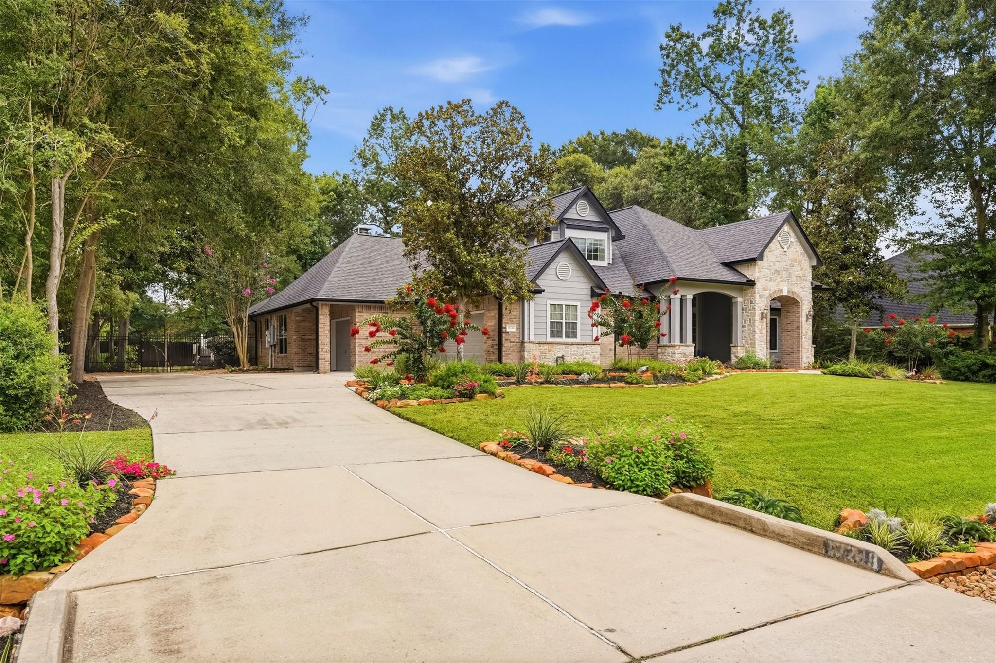 13249 Autumn Ash Dr, Conroe, TX 77302 photo