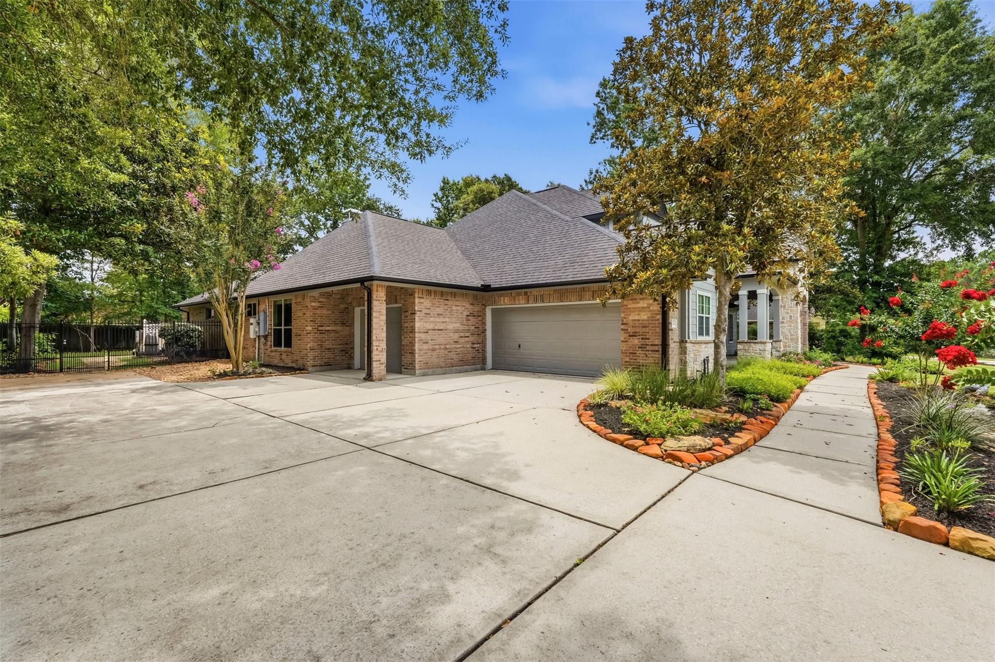 13249 Autumn Ash Dr, Conroe, TX 77302 photo