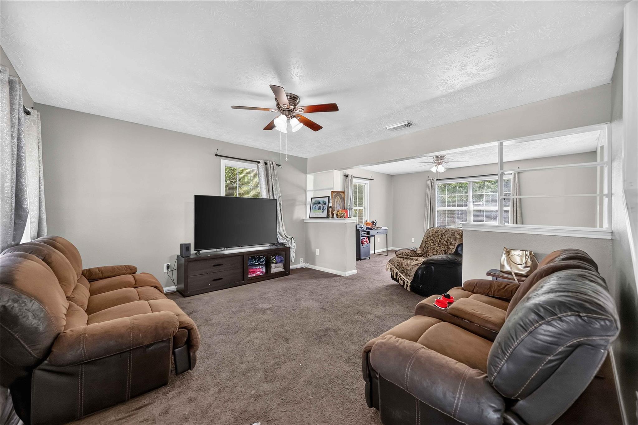 7436 Harlem St, Baytown, TX 77521 photo